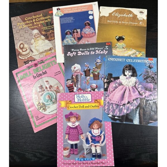 Lot of 7 Craft Leaflet Booklets Crochet Dolls & Outfits Tote bag Santa Patterns - Picture 1 of 13